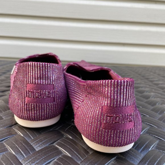 Maroon and Silver Striped Toms, Size 9 - Picture 5 of 9